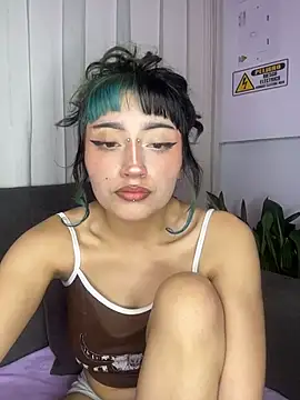 baby_akuma live cam on StripChat