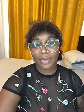 Honeylust26 live cam on StripChat