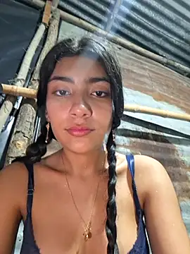 Sweed-virgin-pussy live webcam show