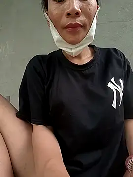 pitty_mymi live webcam show