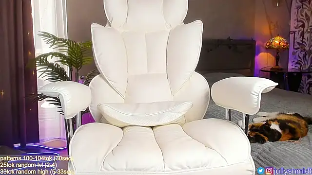 jullyshmidt webcam