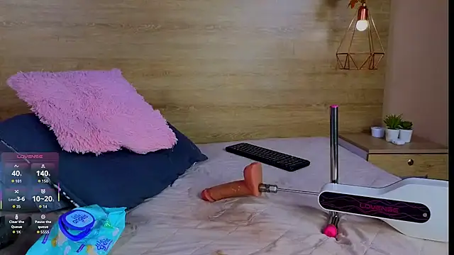 Elianmoon's room
