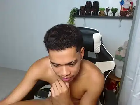 curlyasian_njxx (M twink) - jerking
