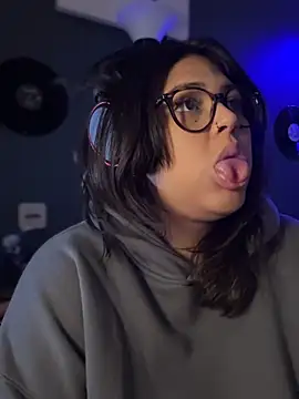 miacanela_xo webcam