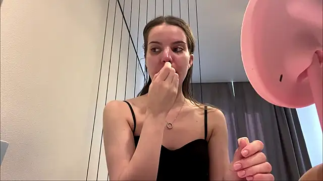 ManyDozens webcam