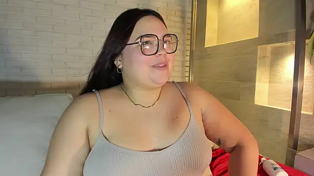 Lushi_Love webcam