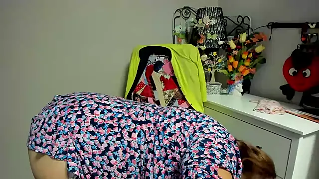Adelewildx live webcam show