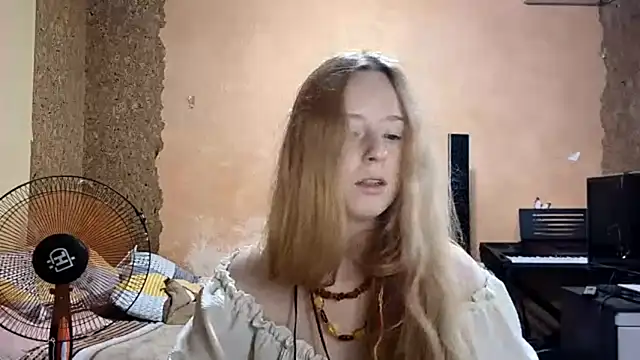KateVibe_01 webcam