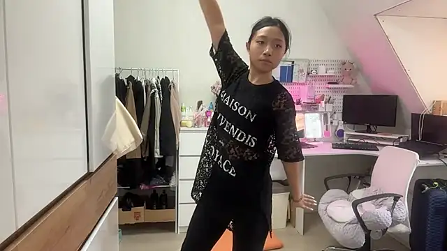 SweetMiaXO live webcam show