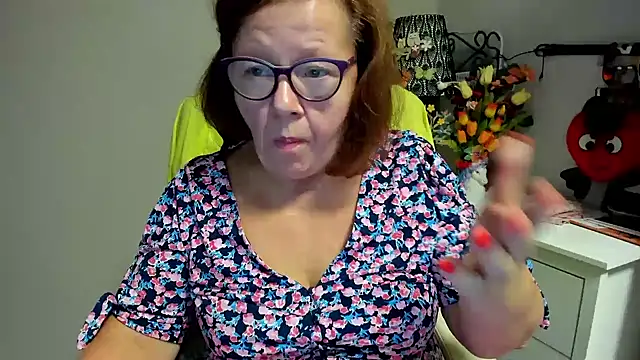 Adelewildx live webcam show
