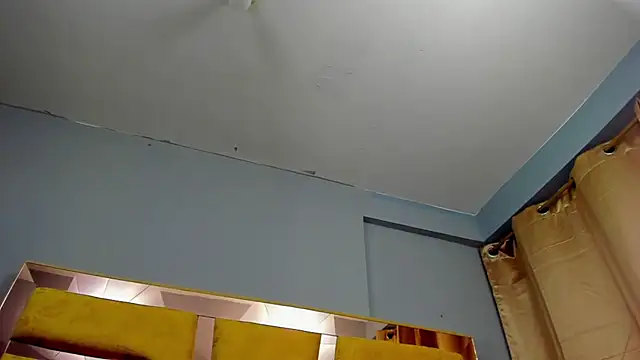AlahiaEvanz webcam