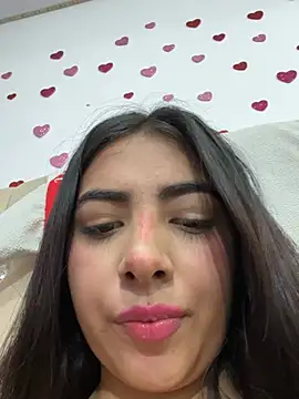 cherry_skinnyy_ webcam
