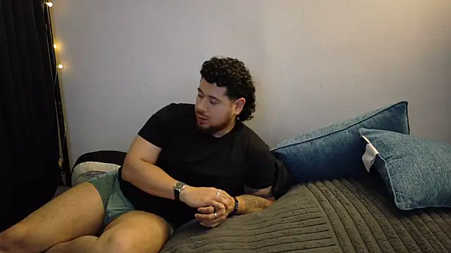 cutiecouple9396 live webcam show