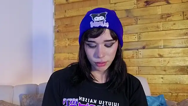 pixy_20 live cam on StripChat