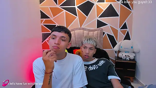 Juan_Nd_Steven live cam on StripChat