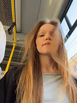 StreetSquirt's live cam