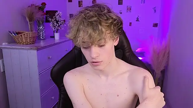 kevingarsiaa live sex cam