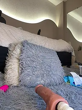 Isa__Blanc ✝ online sex stream