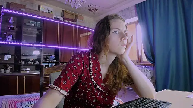 pa1e_pr1ncess live cam on StripChat