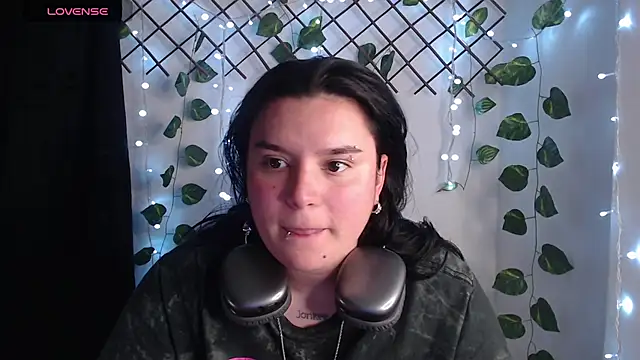 Nika_1_ live sex cam