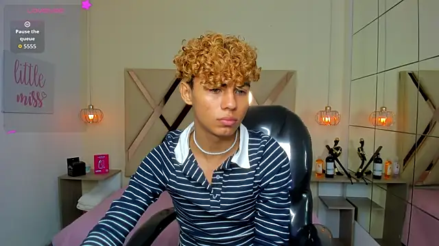 Anyelo_Twink