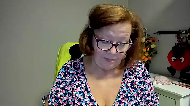 Adelewildx live webcam show