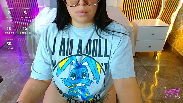 martinna_tay webcam
