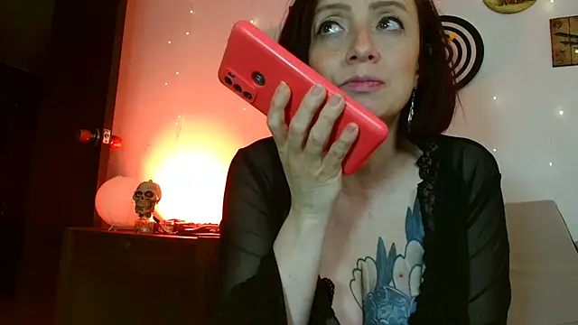 Katicalatinmilf webcam