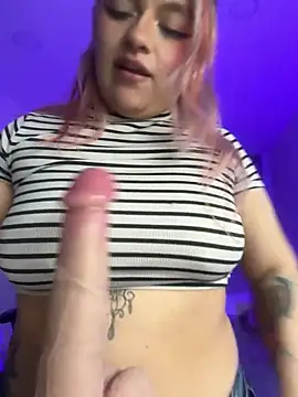 Sophia_Weest99 webcam