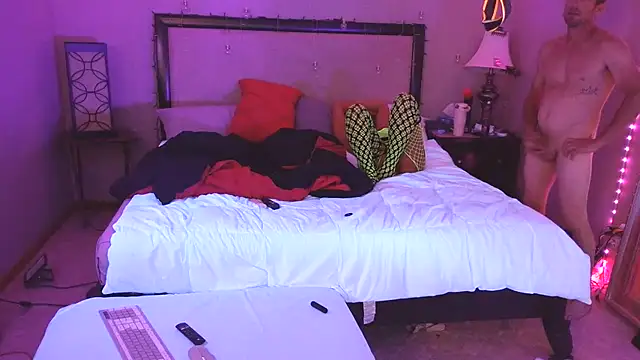 luv2cum2gether25 webcam