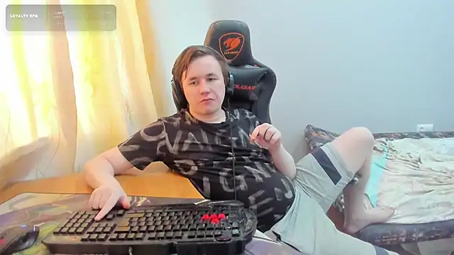 iliaskrislove live cam