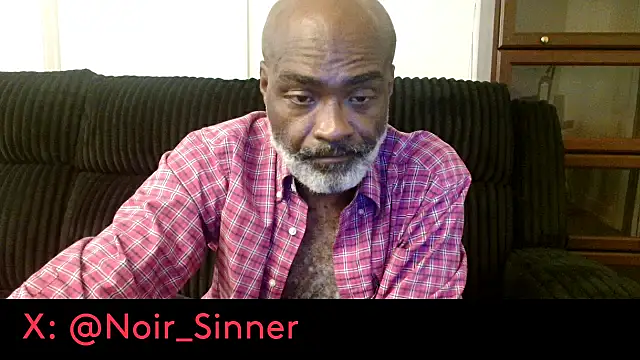 sinnernoir live cam on StripChat