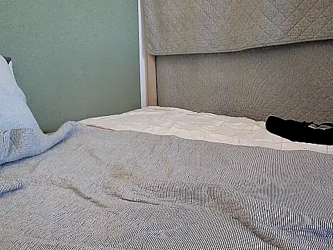 MarthaBriest webcam