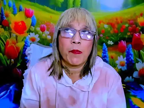 indianroxy webcam