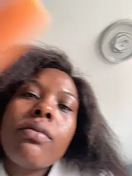 Sis27 live cam on StripChat
