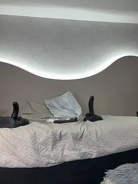 Isa__Blanc webcam
