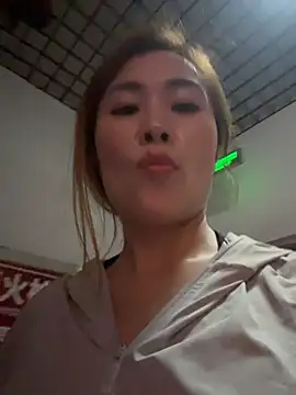 okgirl_23 live webcam show