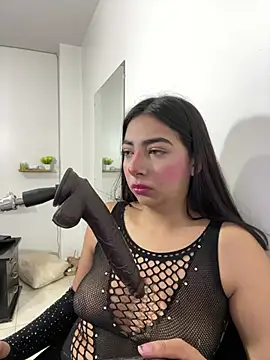 cherry_skinnyy_ webcam