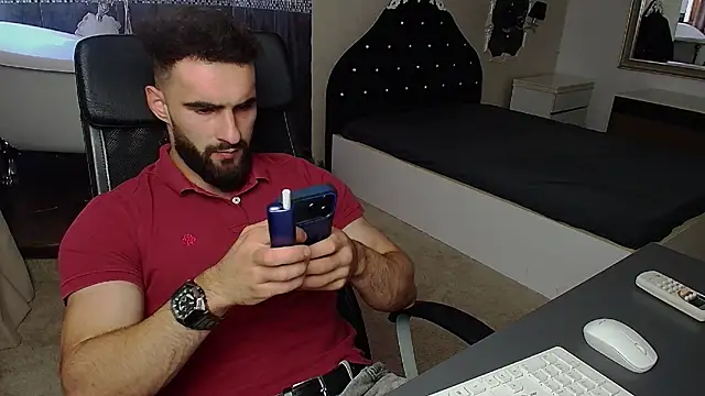 MicahLane live sex cam