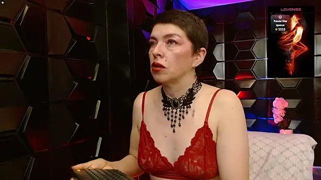 Sauvage_lilith live cam on StripChat