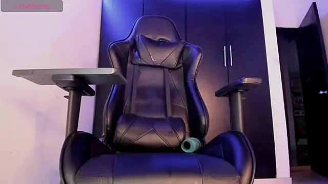 Liam_Mateo webcam