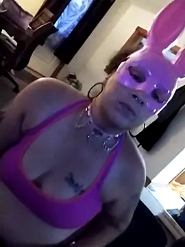 Sluttycatwomen webcam
