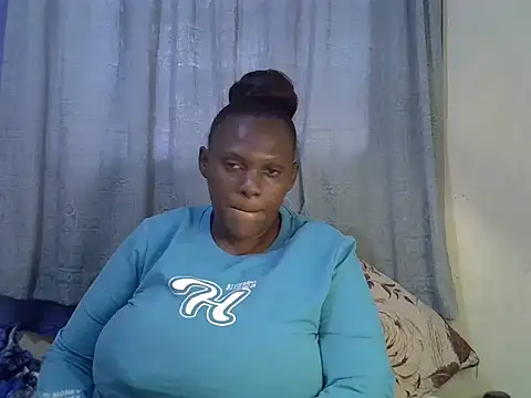 Boobs_sw webcam