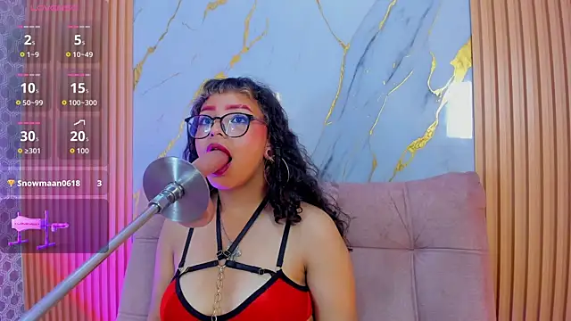 Willow_Levine webcam