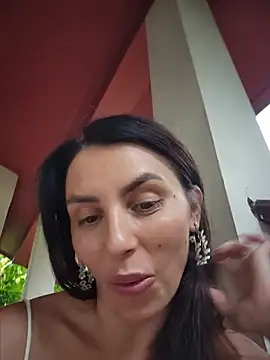 Izabella_Bella live sex cam