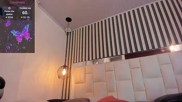 camila__herrera webcam