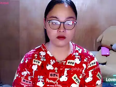 _Lylia webcam