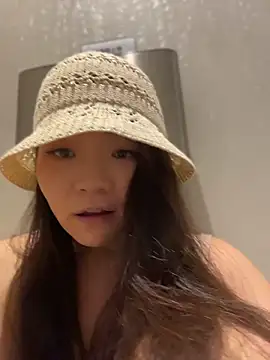 xiaoxiaocheng678 live cam on StripChat