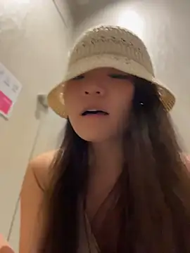 xiaoxiaocheng678 live webcam show