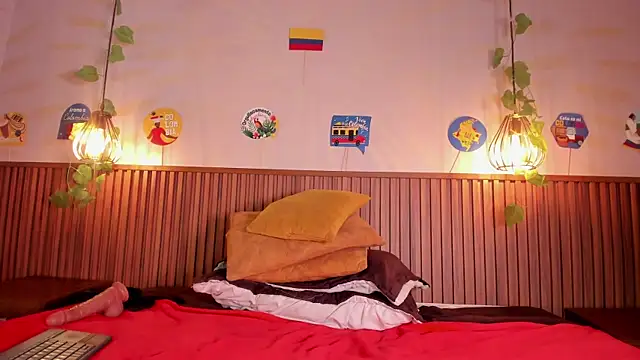 daphne_courtis webcam